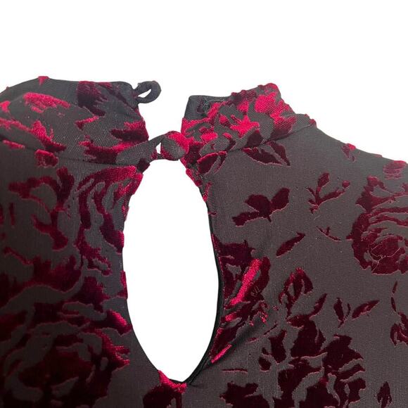 Modcloth Women's Very Visionary Mock Neck Burnout Velvet Dress Burgundy Medium - Picture 7 of 12
